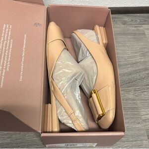 Sarto by Franco Sarto Tracy Slingback Flats with Gold Accent in Nude size 8.5